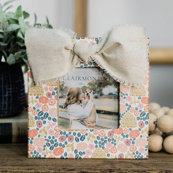 4x4 Photo Frame, Blue Daisy, The WAREHOUSE Studio